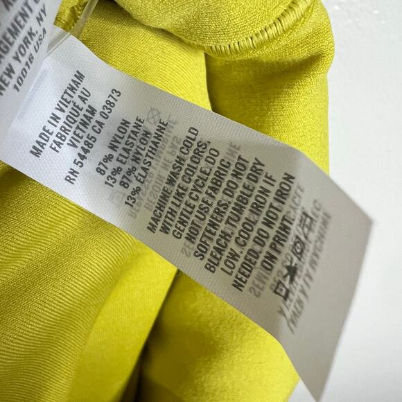 Offline by Aerie Real Me Smocked Leggings Large Green Rush Athletic Fitness New - Picture 13 of 13